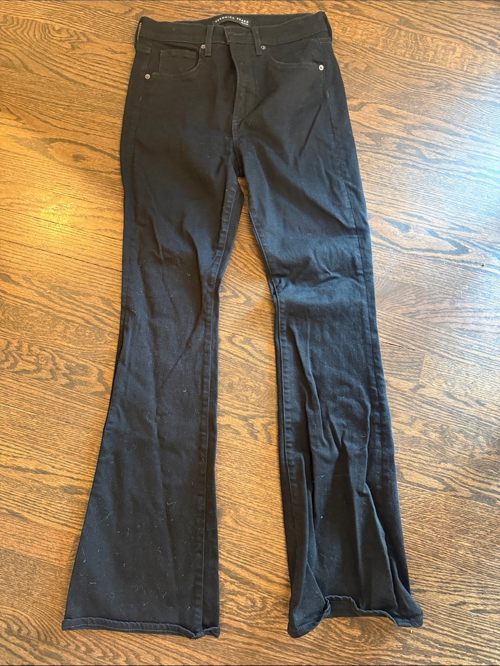 Veronica Beard Black Denim Jeans with Silver Hardware - Beverly Skinny Flare